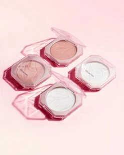 Diamond Shine Highlighter -Pet Shop PINK DIAMOND SHINE 4 MAIN V2 Large 1e00acfe 297b 498f 961e fe21679637cb